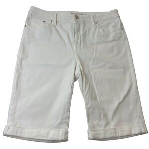 Chico's White Bermuda Shorts‎ Classic Denim Style 1.5